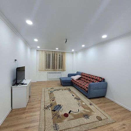Uzak Apartment 2 الماتي المظهر الخارجي الصورة