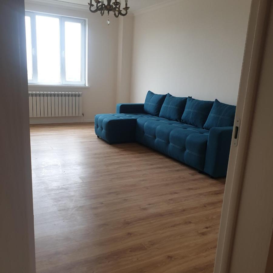 Uzak Apartment 2 الماتي المظهر الخارجي الصورة