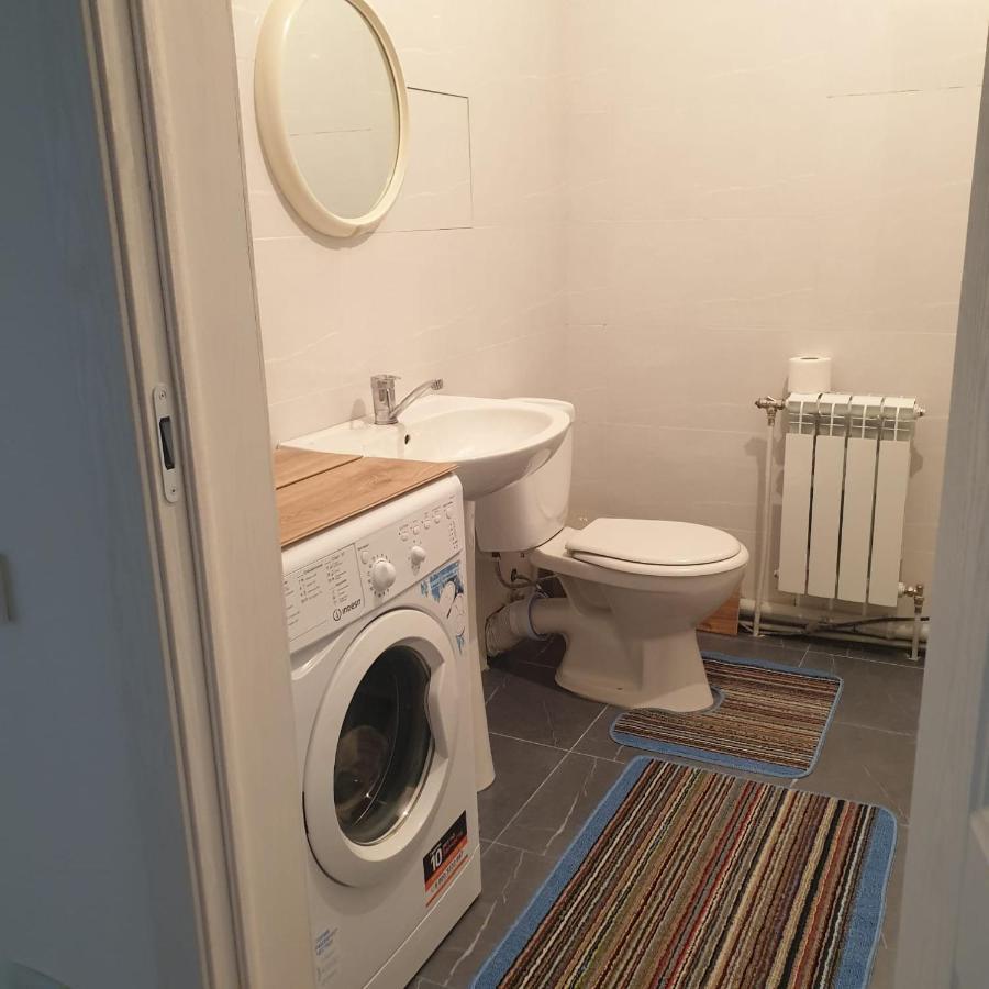 Uzak Apartment 2 الماتي المظهر الخارجي الصورة